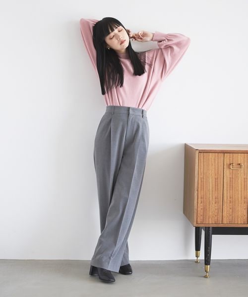 LOWRYS FARM（ローリーズファーム）の「ＴＲタックワイドパンツ（パンツ・レディース・ブラック09/グレー15・S/F）」の4枚目の写真