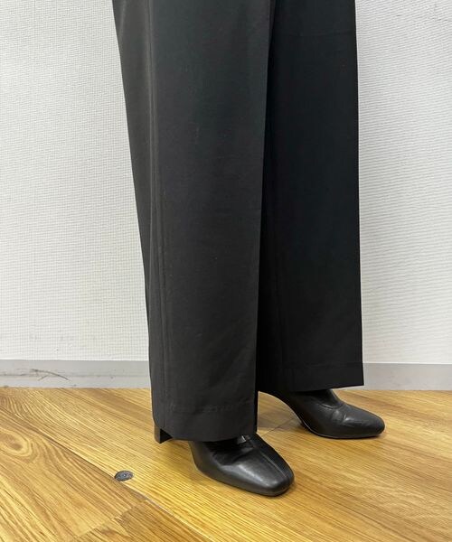 LOWRYS FARM（ローリーズファーム）の「ＴＲタックワイドパンツ（パンツ・レディース・ブラック09/グレー15・S/F）」の18枚目の写真