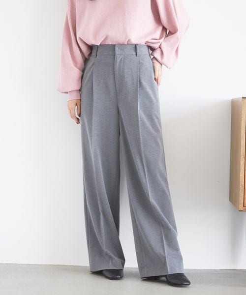 LOWRYS FARM（ローリーズファーム）の「ＴＲタックワイドパンツ（パンツ・レディース・ブラック09/グレー15・S/F）」の2枚目の写真