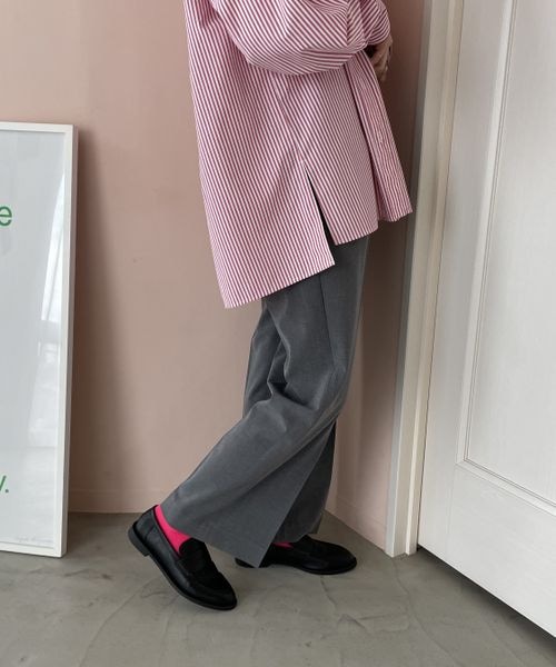 LOWRYS FARM（ローリーズファーム）の「ＴＲタックワイドパンツ（パンツ・レディース・ブラック09/グレー15・S/F）」の8枚目の写真