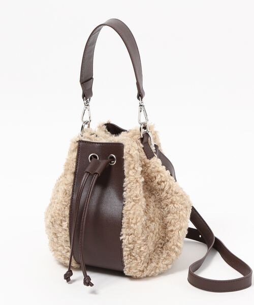 PAGEBOY（ページボーイ）の「ボアMIXバッグ（バッグ・レディース・オフホワイト05/ベージュ55・F）」の5枚目の写真