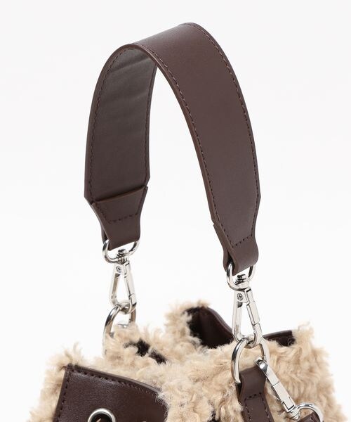 PAGEBOY（ページボーイ）の「ボアMIXバッグ（バッグ・レディース・オフホワイト05/ベージュ55・F）」の13枚目の写真