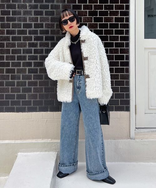 PAGEBOY（ページボーイ）の「カーリーボアブルゾン（ジャケット/アウター・レディース・オフホワイト05/ブラック09/チャコール18・F）」の7枚目の写真