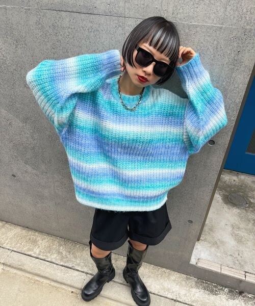 PAGEBOY（ページボーイ）の「グラデーションクルーニット（トップス・レディース・モノトーン10/グリーン系70/ブルー系80・F）」の12枚目の写真
