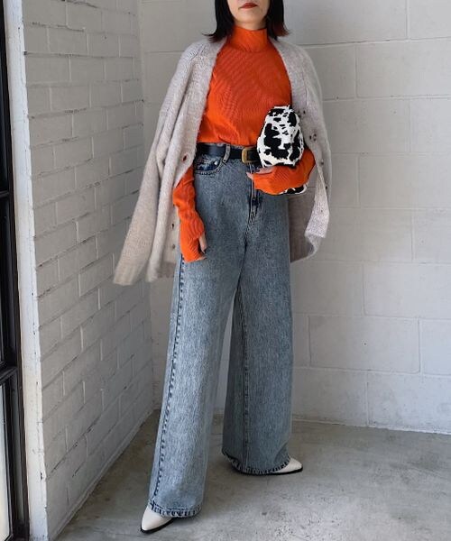 PAGEBOY（ページボーイ）の「リップルプリーツテレコタートル（トップス・レディース・オフホワイト05/ブラック09/オレンジ45/ダークブラウン58/ペールブルー89・F）」の18枚目の写真