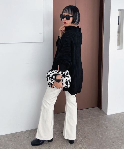 PAGEBOY（ページボーイ）の「アゼスリットタートルニット（トップス・レディース・オフホワイト05/ブラック09/オレンジ45/ベージュ55/ペールブルー89・F）」の9枚目の写真