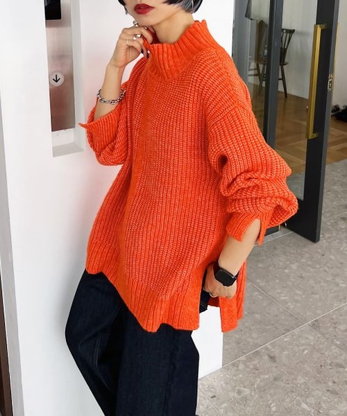 PAGEBOY（ページボーイ）の「アゼスリットタートルニット（トップス・レディース・オフホワイト05/ブラック09/オレンジ45/ベージュ55/ペールブルー89・F）」の3枚目の写真