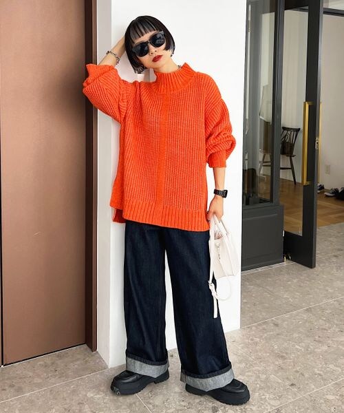 PAGEBOY（ページボーイ）の「アゼスリットタートルニット（トップス・レディース・オフホワイト05/ブラック09/オレンジ45/ベージュ55/ペールブルー89・F）」の19枚目の写真