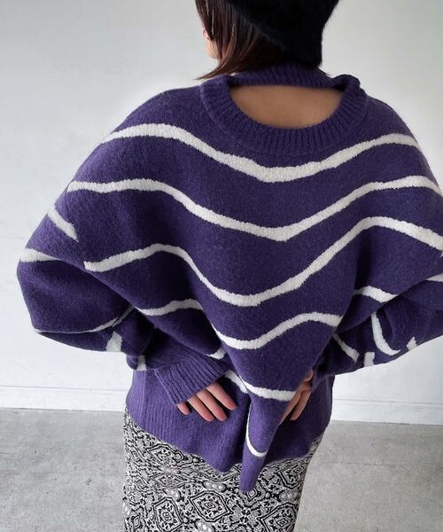 PAGEBOY（ページボーイ）の「バックオープンマーブル柄ニット（トップス・レディース・オフホワイト05/ブラック09/パープル95・F）」の19枚目の写真