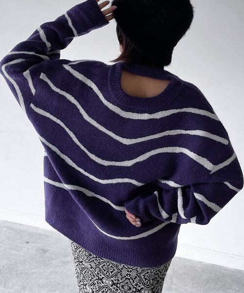 PAGEBOY（ページボーイ）の「バックオープンマーブル柄ニット（トップス・レディース・オフホワイト05/ブラック09/パープル95・F）」の16枚目の写真