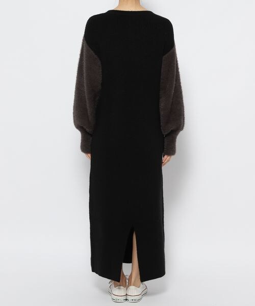 PAGEBOY（ページボーイ）の「シャギースリーブニットワンピース（ワンピース/ドレス・レディース・オフホワイト05/ブラック09・F）」の9枚目の写真