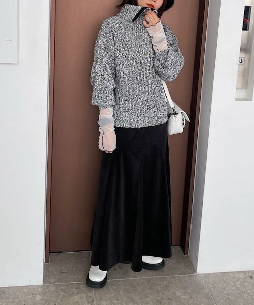 PAGEBOY（ページボーイ）の「ハーフZIPミドルニット（トップス・レディース・ホワイト×ブラック01/ブラック09/バター62/MIXブルー89・F）」の7枚目の写真