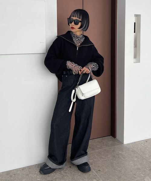 PAGEBOY（ページボーイ）の「ハーフZIPミドルニット（トップス・レディース・ホワイト×ブラック01/ブラック09/バター62/MIXブルー89・F）」の12枚目の写真