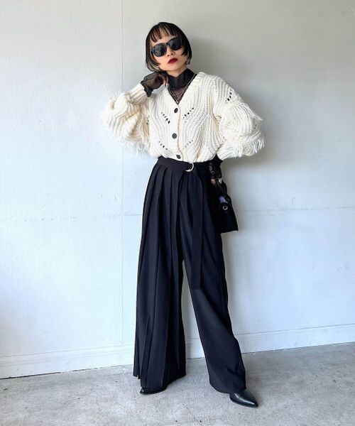 PAGEBOY（ページボーイ）の「フリンジショートカーディガン（トップス・レディース・オフホワイト05/ブラック09/チェリー35・F）」の7枚目の写真