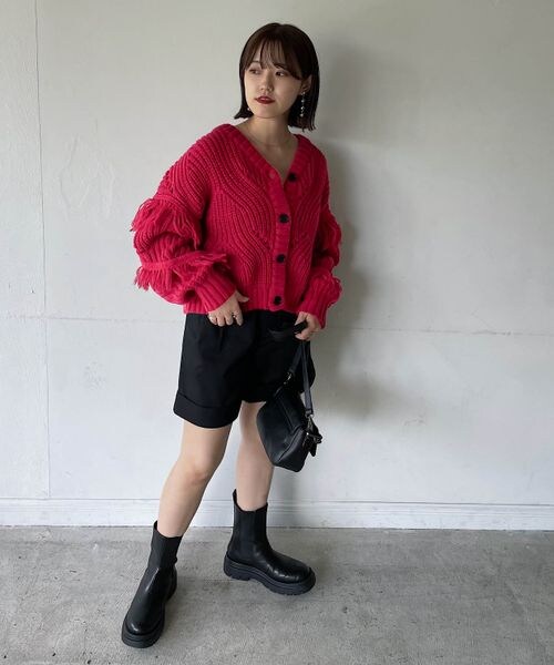 PAGEBOY（ページボーイ）の「フリンジショートカーディガン（トップス・レディース・オフホワイト05/ブラック09/チェリー35・F）」の21枚目の写真