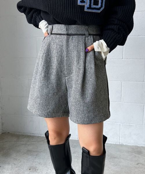 PAGEBOY（ページボーイ）の「ツイードショートパンツ（パンツ・レディース・ブラック09/ターコイズ76・F）」の3枚目の写真