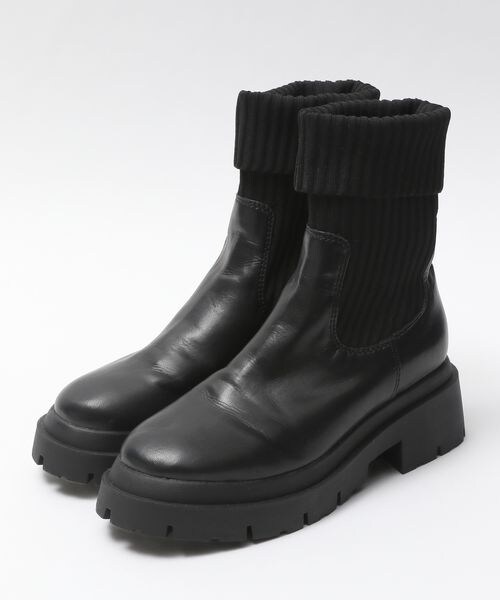 PAGEBOY（ページボーイ）の「ニットソックスブーツ（シューズ・レディース・オフホワイト05/ブラック09・M(23.5cm)/L(24.5cm)）」の5枚目の写真