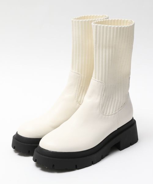 PAGEBOY（ページボーイ）の「ニットソックスブーツ（シューズ・レディース・オフホワイト05/ブラック09・M(23.5cm)/L(24.5cm)）」の6枚目の写真
