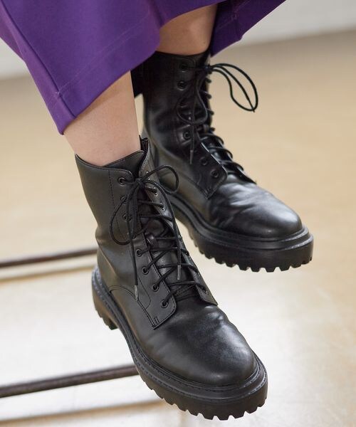 PAGEBOY（ページボーイ）の「レースアップブーツ（シューズ・レディース・ブラック09・M/L）」の3枚目の写真