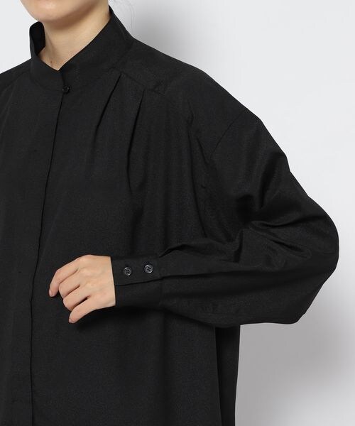 PAGEBOY（ページボーイ）の「ハイネックチュニックブラウス（トップス・レディース・オフホワイト05/ブラック09/ターコイズ76・F）」の18枚目の写真