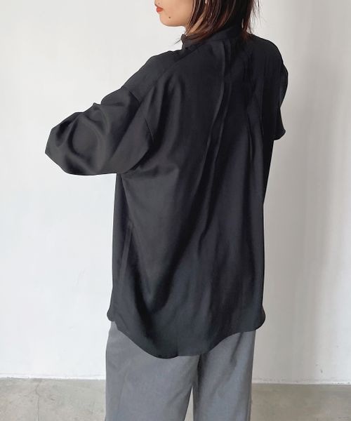 PAGEBOY（ページボーイ）の「ハイネックチュニックブラウス（トップス・レディース・オフホワイト05/ブラック09/ターコイズ76・F）」の8枚目の写真