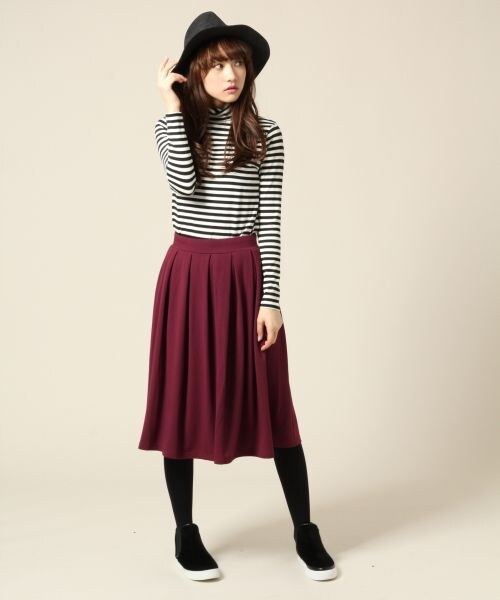 LOWRYS FARM（ローリーズファーム）の「ベアタートルネックロングスリーブ（トップス・レディース・オフ/ブラック/ブラック×ボーダー/グレー/ブラウン×ボーダー・Ｍ/Ｌ）」の8枚目の写真