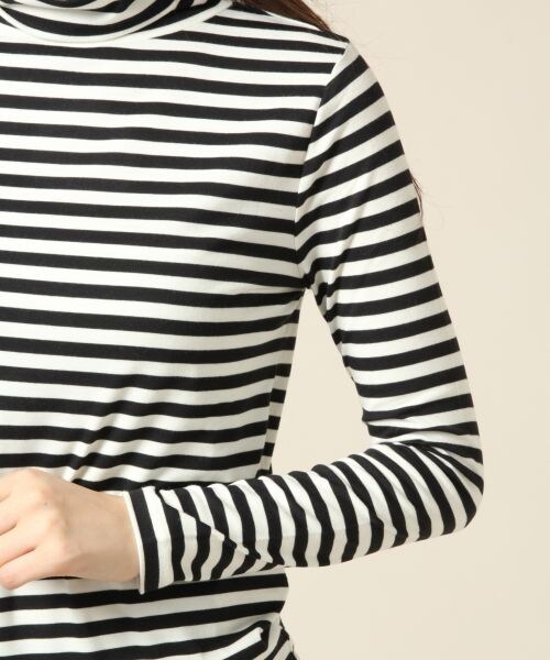 LOWRYS FARM（ローリーズファーム）の「ベアタートルネックロングスリーブ（トップス・レディース・オフ/ブラック/ブラック×ボーダー/グレー/ブラウン×ボーダー・Ｍ/Ｌ）」の10枚目の写真