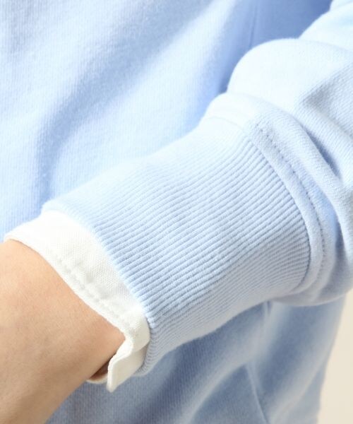 LOWRYS FARM（ローリーズファーム）の「スウェットロゴプルオーバーロングスリーブ３（トップス・レディース・オフ/グレー/サックス・Ｍ/Ｌ）」の9枚目の写真