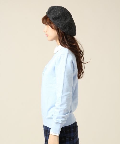 LOWRYS FARM（ローリーズファーム）の「スウェットロゴプルオーバーロングスリーブ３（トップス・レディース・オフ/グレー/サックス・Ｍ/Ｌ）」の4枚目の写真