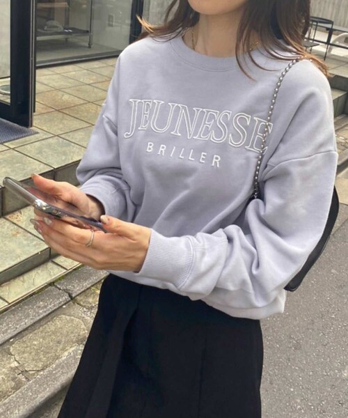 one after another NICE CLAUP（ワンアフターアナザーナイスクラップ）の「刺しゅうロゴスウェット（Tシャツ/カットソー・レディース・アイボリー/グレー系その他/オートミール/ブラック系その他・0）」の3枚目の写真