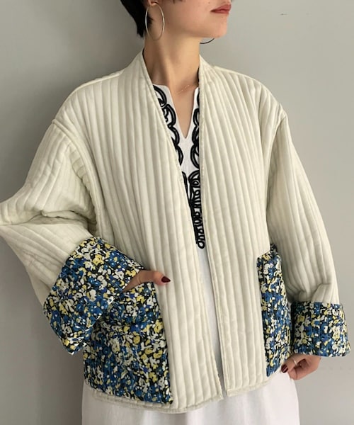 CIAOPANIC(チャオパニック)の「【CPC SCAMP】小花柄キルトジャケット(ノーカラージャケット・レディース・グリーン/ブラック・F)」の1枚目の写真