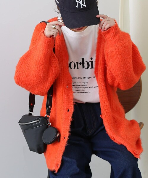 COLONY 2139（コロニートゥーワンスリーナイン）の「【WEB限定】リサイクル起毛ランタンスリーブカーディガン（カーディガン/ボレロ・レディース・アイボリー/ブラック/オレンジ/グレー・F）」の4枚目の写真