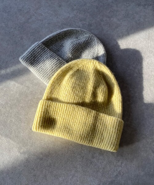 RIVE DROITE（リヴドロワ）の「【顔周りがパッと華やかに】KNIT WATCH（ニットキャップ/ビーニー・レディース・イエロー/ライトグレー・F）」の2枚目の写真