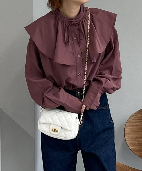 un dix cors(アンディコール)の「《予約》【今季トレンドアイテム】チェーンキルティングバッグ(ショルダーバッグ・レディース・ホワイト/ブルー/グリーン/ブラック・F)」の1枚目の写真