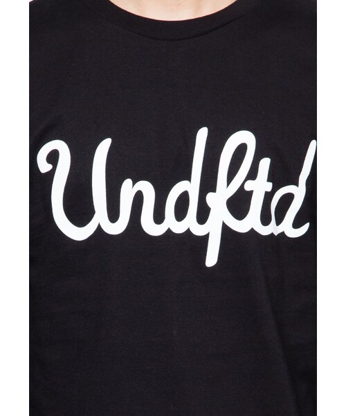 UNDEFEATED （アンディフィーテッド）の「S Script Long Sleeve Tee（その他・メンズ・Black・S/M/L/XL）」の5枚目の写真