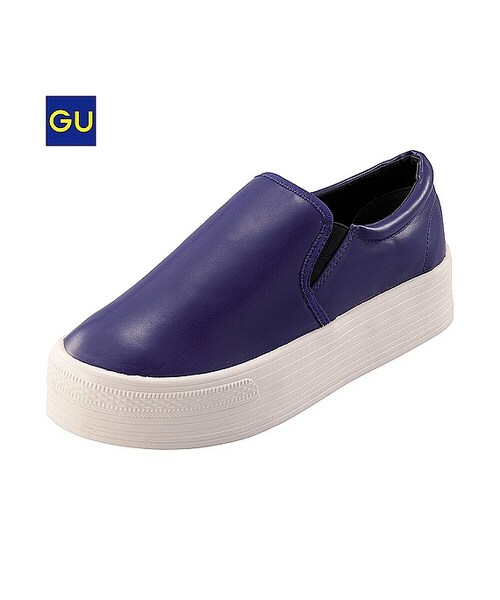 GU(ジーユー)の「(GU)WOMENプラットフォームスリッポン(WOMEN ⁄ シューズ・レディース・BLUE/81・M/L/S)」の1枚目の写真