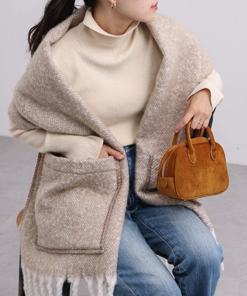 CIAOPANIC TYPY（チャオパニックティピー）の「ポケット付きストール（ストール/ショール・レディース・ベージュ/チャコールグレー/グレー・ONE）」の3枚目の写真