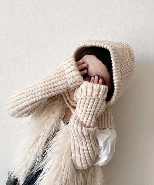 CIAOPANIC TYPY（チャオパニックティピー）の「【KIDS】ニットアームカバー/アームウォーマー（手袋・キッズ・アイボリー/グレー/パープル・ONE）」の2枚目の写真