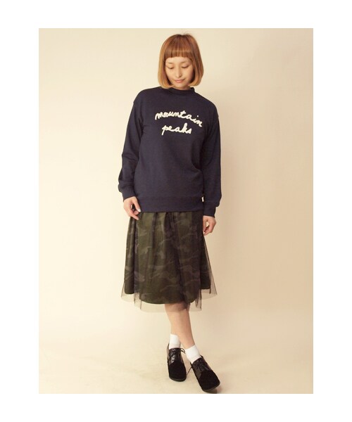 w closet（ダブルクローゼット）の「スタンドネック刺繍裏毛チュニック（トップス・レディース・グレー/L.ラベンダー/ネイビー/ブラック・FREE）」の13枚目の写真