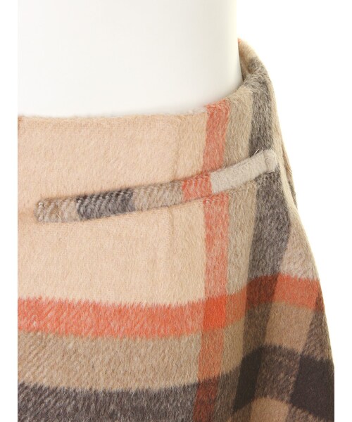 dazzlin（ダズリン）の「【R】ウール台形チェックスカート（スカート・レディース・レッド/ベージュ/キャメル・S/M）」の7枚目の写真