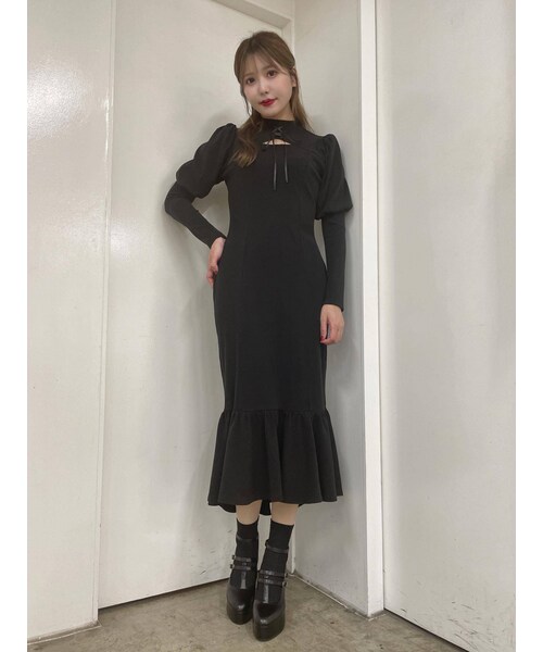 EATME（イートミー）の「FRONTレースアップマーメイドリブワンピース