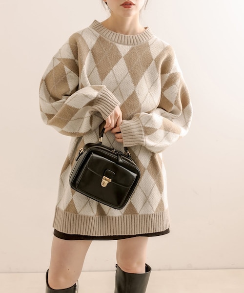 OLIVE des OLIVE（オリーブデオリーブ）の「アーガイルチュニックプルオーバー（ニット/セーター・レディース・ピンク系その他/ベージュ系その他/ブラック系その他・FREE）」の2枚目の写真