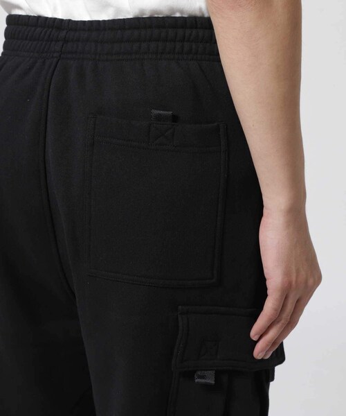 AVIREX(アヴィレックス)の「ルーズフィット スウェット カーゴパンツ / LOOSE FIT SWEAT CARGO PANT(パンツ・ブラック/グレー・M/L/XL)」の11枚目の写真