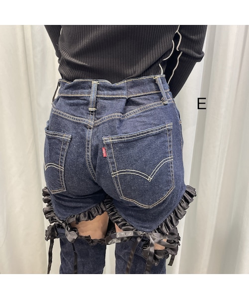 lilLilly（リルリリー） ハートリメイクチュールデニムパンツ lilLilly（リルリリー）の「ハートサイドデニムパンツ（デニム
