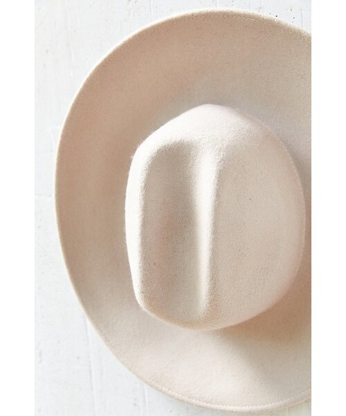URBAN OUTFITTERS(アーバンアウトフィッターズ)の「Ecote Kendall Panama Hat(帽子・レディース・IVORY・ONE SIZE)」の2枚目の写真