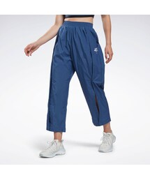 Reebok（リーボック）の「レズミルズR トレンド ライトウェイト パンツ / Les MillsR Trend Lightweight Pants（バティックブルー）（アンダーウェア）」