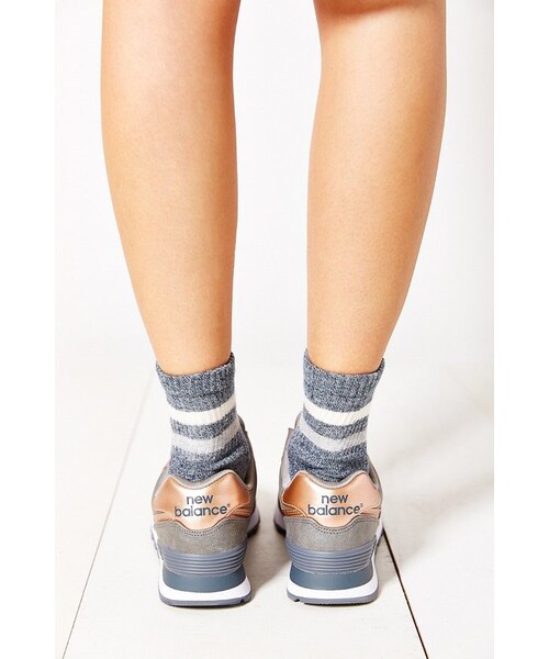 NEW BALANCE(ニューバランス)の「New Balance 574 Precious Metals Running Sneaker(スニーカー・レディース・SILVER・7.5/9.5/8.5/5/8/7/6.5/9)」の3枚目の写真