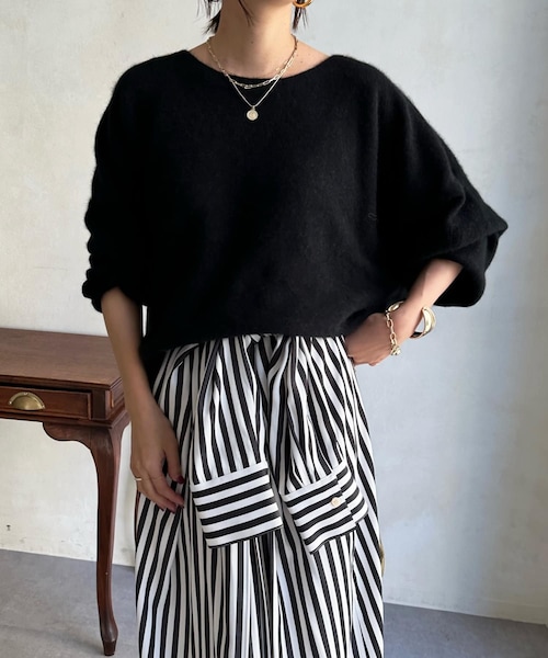 DouDou（ドゥドゥ）の「フォックスウールプルオーバー（ニット/セーター・レディース・エクリュ/ブルー/モカ/ブラック・F）」の2枚目の写真