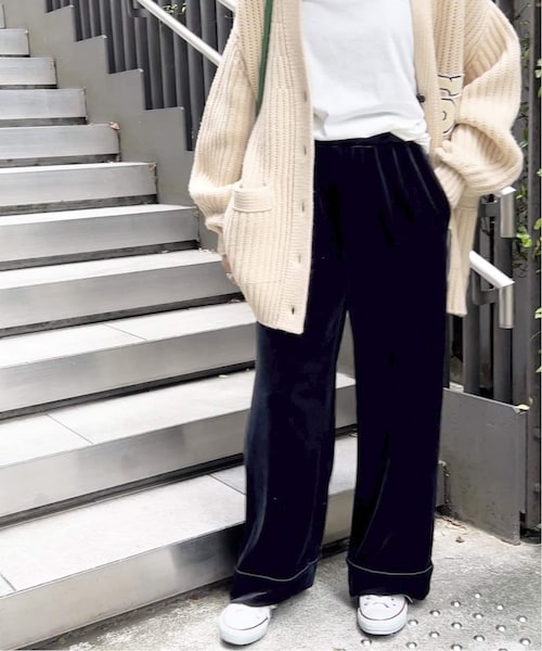 Spick & Span（スピックアンドスパン）の「ストレッチベロアイージー