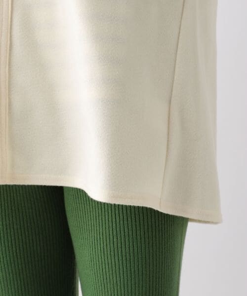 LEPSIM(レプシィム)の「Vネックプルオーバーベスト(トップス・レディース・キナリ08/モカ53・FREE SIZE)」の14枚目の写真